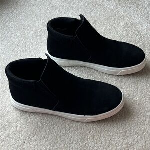 Fabletics Sierra faux suede Sneakers 6